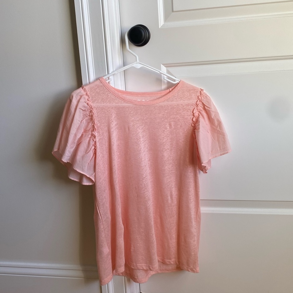 NWOT LOFT flutter sleeve top, XS
